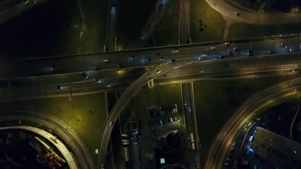 A modern flyover road junction in a large megapolis — Stock Video