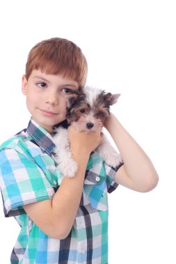 oğlan ve köpek yavrusu