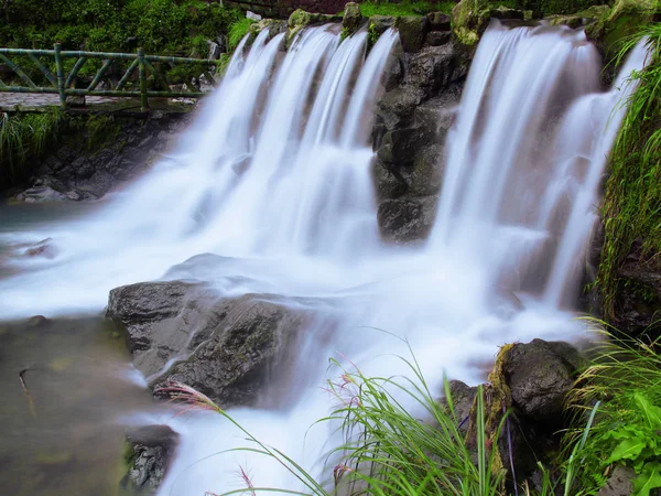 Waterfall Rocks Park — Stock Photo, Image