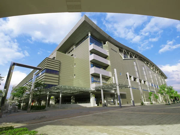 Edificio Moderno Cielo Blu — Foto Stock