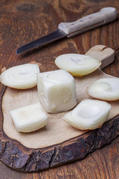 Een Gesneden Een Kubus Hout — Stockfoto