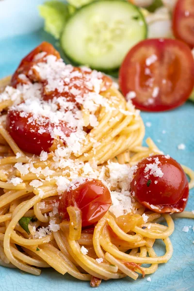 Spaghetti Pasta Cherry Tomatoes — Stock Photo, Image