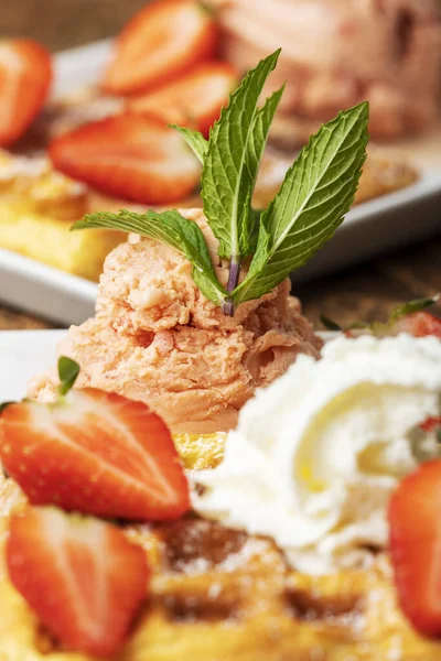 Belgian Waffle Strawberries White — Stock Photo, Image