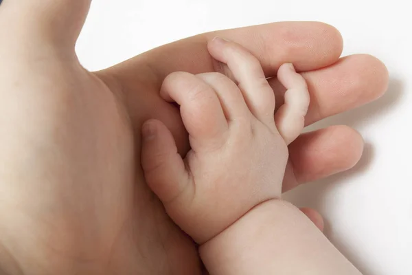 Child Putting Her Hand Fathers — Stock Photo, Image