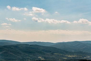 Polonya 'daki Bieszczady Dağlarında Wetlinska Polonyna