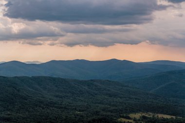Polonya 'daki Bieszczady Dağlarında Wetlinska Polonyna