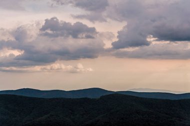 Polonya 'daki Bieszczady Dağlarında Wetlinska Polonyna