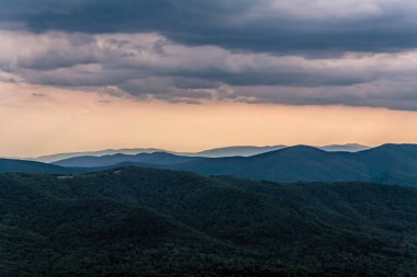 Polonya 'daki Bieszczady Dağlarında Wetlinska Polonyna