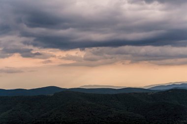 Polonya 'daki Bieszczady Dağlarında Wetlinska Polonyna