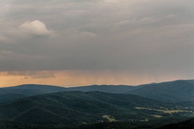 Polonya 'daki Bieszczady Dağlarında Wetlinska Polonyna