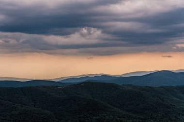 Polonya 'daki Bieszczady Dağlarında Wetlinska Polonyna