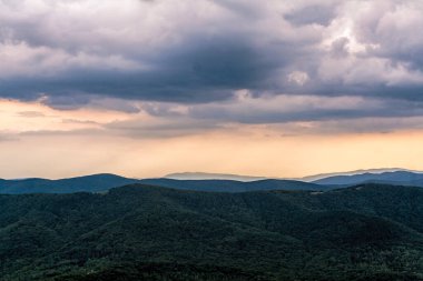 Polonya 'daki Bieszczady Dağlarında Wetlinska Polonyna