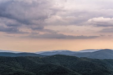 Polonya 'daki Bieszczady Dağlarında Wetlinska Polonyna