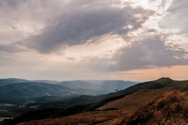 Polonya 'daki Bieszczady Dağlarında Wetlinska Polonyna