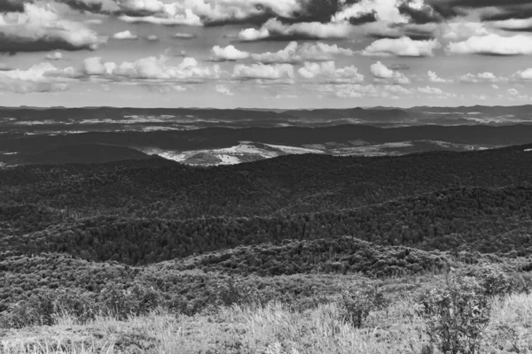 Estrada Wideki Através Bukowe Berdo Tarnica Para Woosate Bieszczady Montanhas — Fotografia de Stock