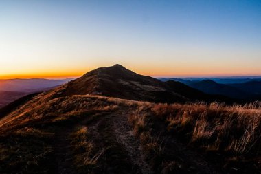 Polonya 'daki Bieszczady Dağları' ndaki Carynska Polonyna 'dan görüntü