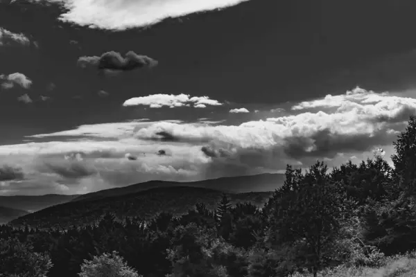 Wolken Über Bieszczady Gebirge Polen — Stockfoto