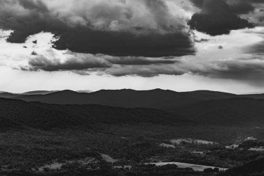 Polonya 'daki Bieszczady Dağlarında Wetlinska Polonyna
