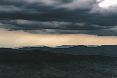 Polonya 'daki Bieszczady Dağlarında Wetlinska Polonyna