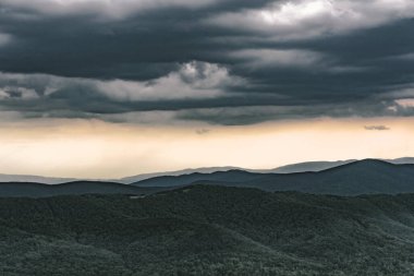 Polonya 'daki Bieszczady Dağlarında Wetlinska Polonyna