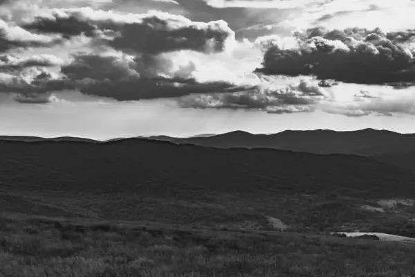 Polonya 'daki Bieszczady Dağlarında Wetlinska Polonyna