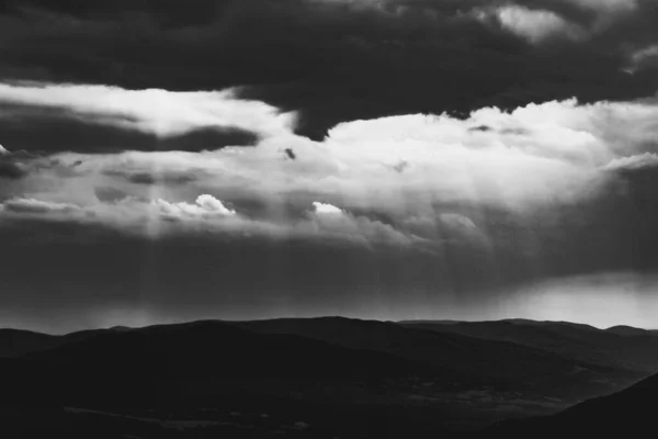 Polonya 'daki Bieszczady Dağlarında Wetlinska Polonyna