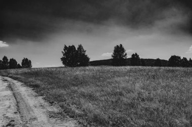  San Nehri 'ndeki Kryve - Bieszczady Dağları' ndaki eski bir köy - 1947 yılında komünist Polonyalı yetkililer tarafından yerlerinden edildi..