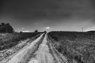  San Nehri 'ndeki Kryve - Bieszczady Dağları' ndaki eski bir köy - 1947 yılında komünist Polonyalı yetkililer tarafından yerlerinden edildi..