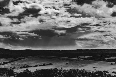 Polonya 'daki Bieszczady Dağları' ndaki Oslawa Nehri 'nde Smolnik.