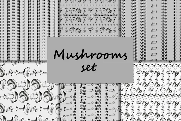 Hand drawn seamless pattern set with mushrooms. — Stock Vector