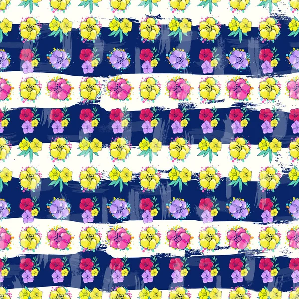 Çizgili beyaz-mavi arka plan üzerinde egzotik renkli çiçekler — Stok Vektör