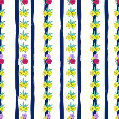 Çizgili beyaz-mavi arka plan üzerinde egzotik renkli çiçekler