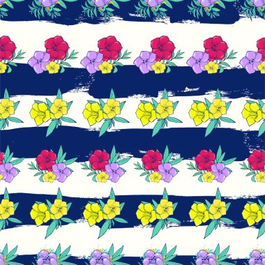 Çizgili beyaz-mavi arka plan üzerinde egzotik renkli çiçekler