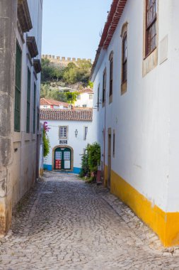 Portekiz 'in eski Obidos kasabasının büyüleyici sokakları