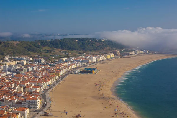 Mooie badplaats Nazare in Portugal — Stockfoto