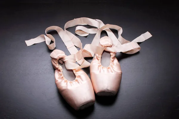 Chaussures de ballet rose — Photo