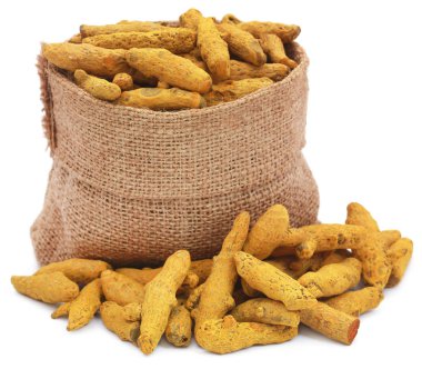 Zerdeçal bir çuval içinde