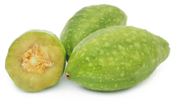 Verse groene medicinale haritaki fruit — Stockfoto