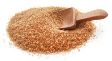 Ahşap kepçe ile kahverengi şeker