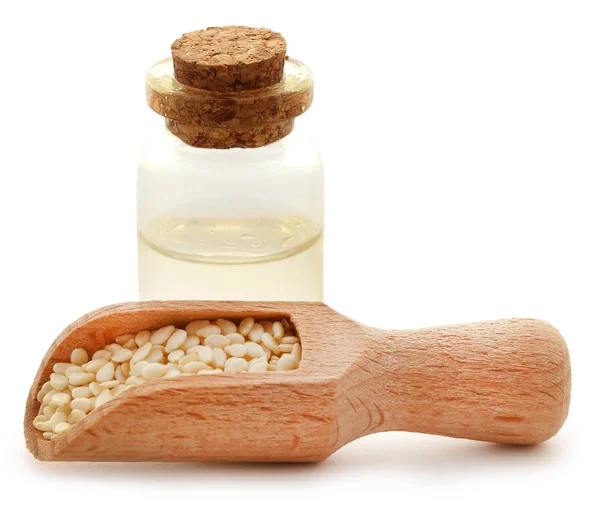 Semillas de sésamo peladas con aceite — Foto de Stock