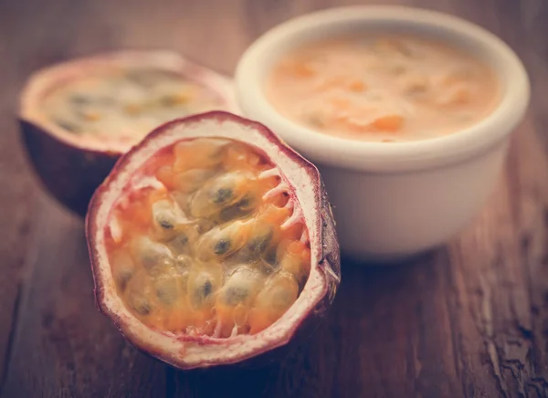 Passion fruit — Stock Photo, Image