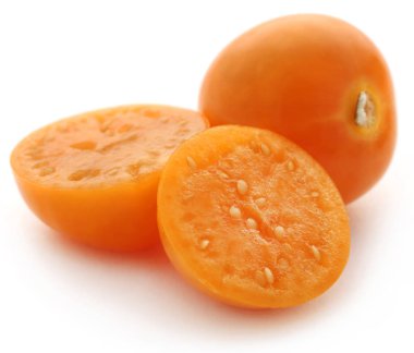 Taze yenilebilir physalis