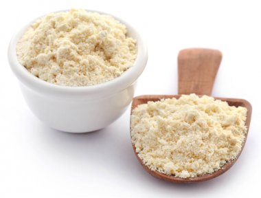 Gram un kase ve ahşap Kepçe