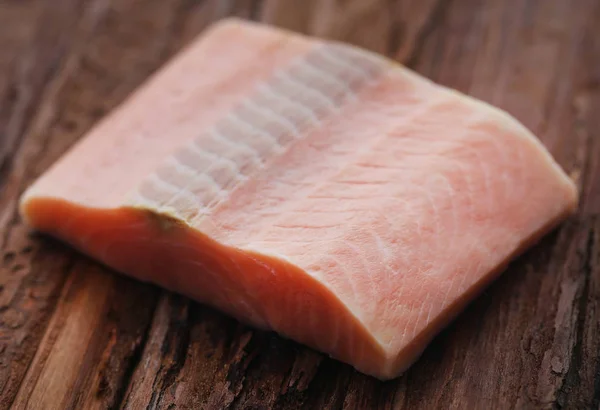 生のサーモン ピンクの魚 — ストック写真