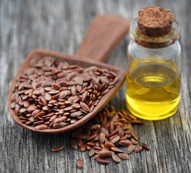 Keten tohumu yağı ile