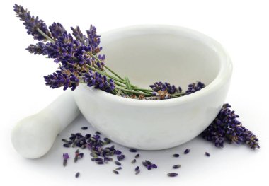 Topuzlu havanda lavanta çiçeği