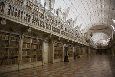 Mafra Palace Rokoko Kütüphanesi. Portekiz