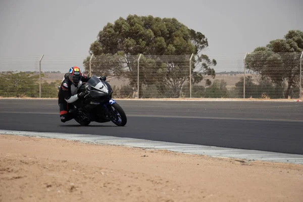 Compétition Moto Sur Une Piste Course Lors Une Journée Entraînement — Photo