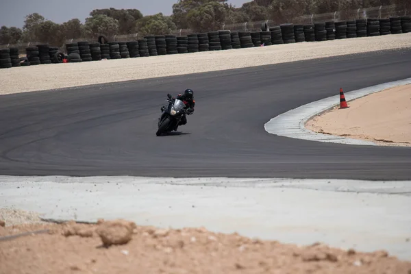 Competição Motos Uma Pista Corrida Dia Treinamento — Fotografia de Stock