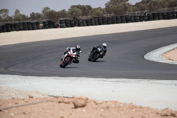 Compétition Moto Sur Une Piste Course Lors Une Journée Entraînement — Photo